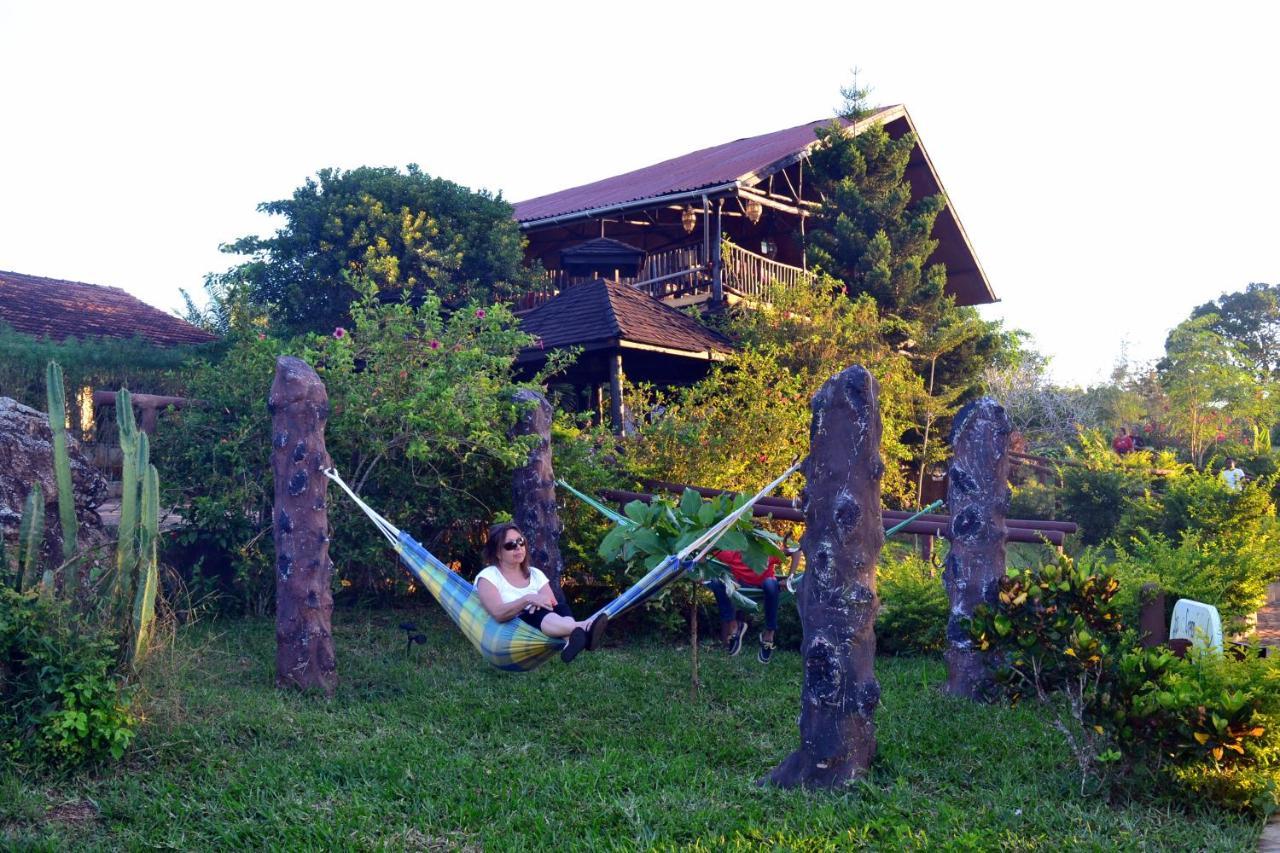 Shimba Hills Green Safari Lodge Kwale Exterior foto